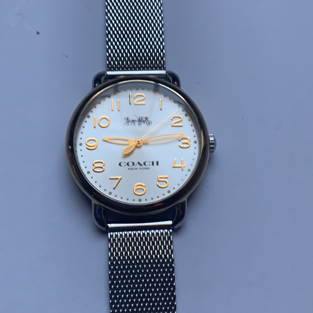 Silver and gold Coach watch - Picture 5 of 5